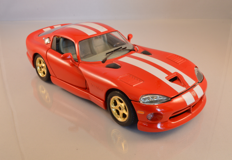 Illustration for article titled My first Bburago - 1997 Viper GTS